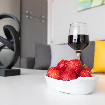 Z5 Sky Apartman Szpárti