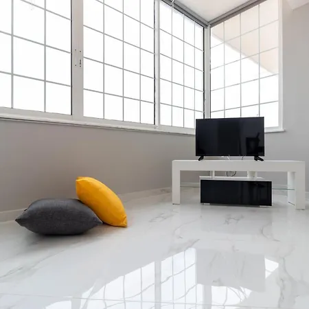 Z5 Sky Apartman Szpárti